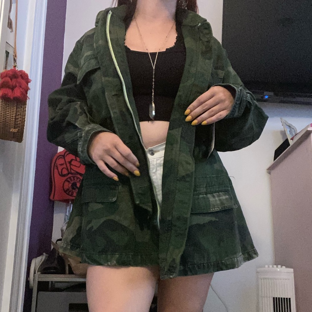 🆕Green Camo Print Free People Jacket